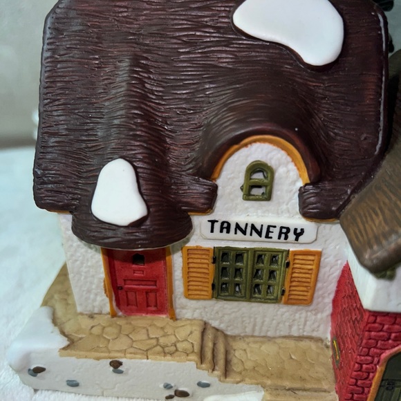 Vintage Lemax Exclusive Caddington Village Tannery Harness Shop 1996 Christmas - Picture 3 of 8